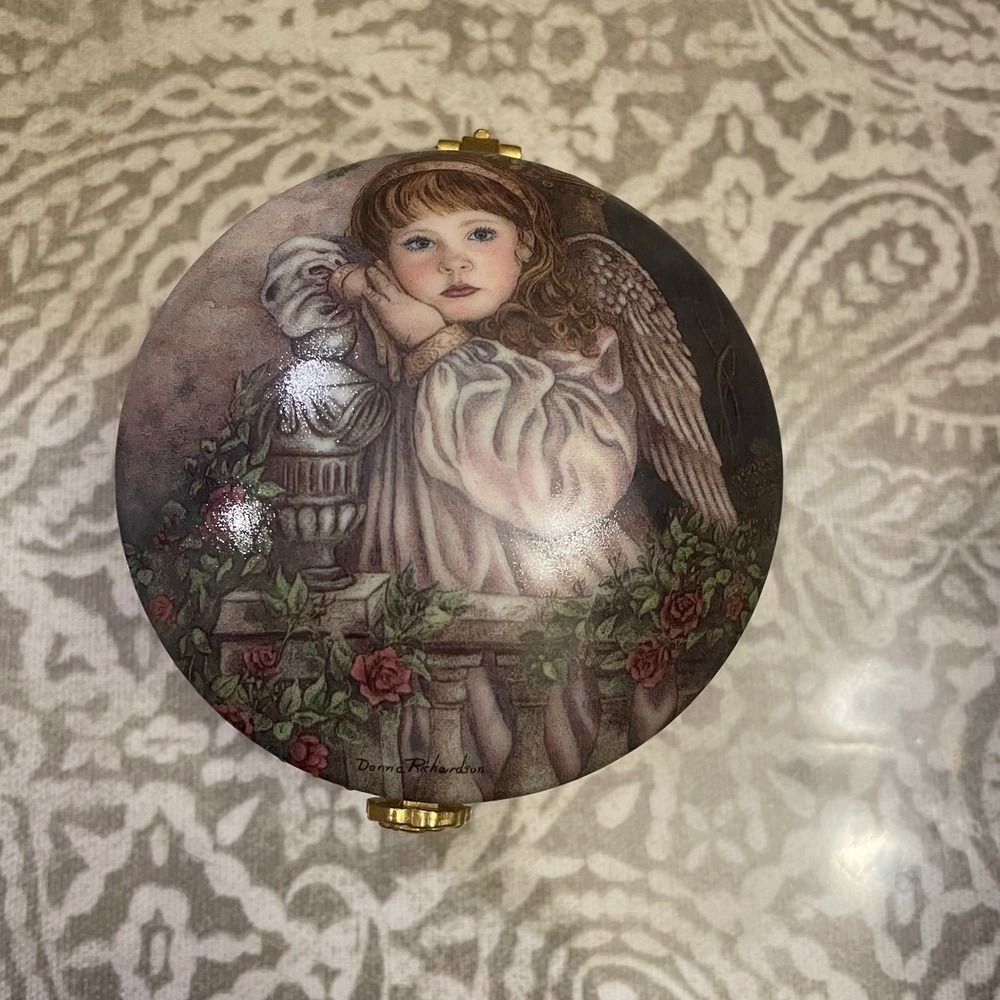 Donna Richardson Angel Music Box Hope Gardens of Innocence Beautiful Dreamer